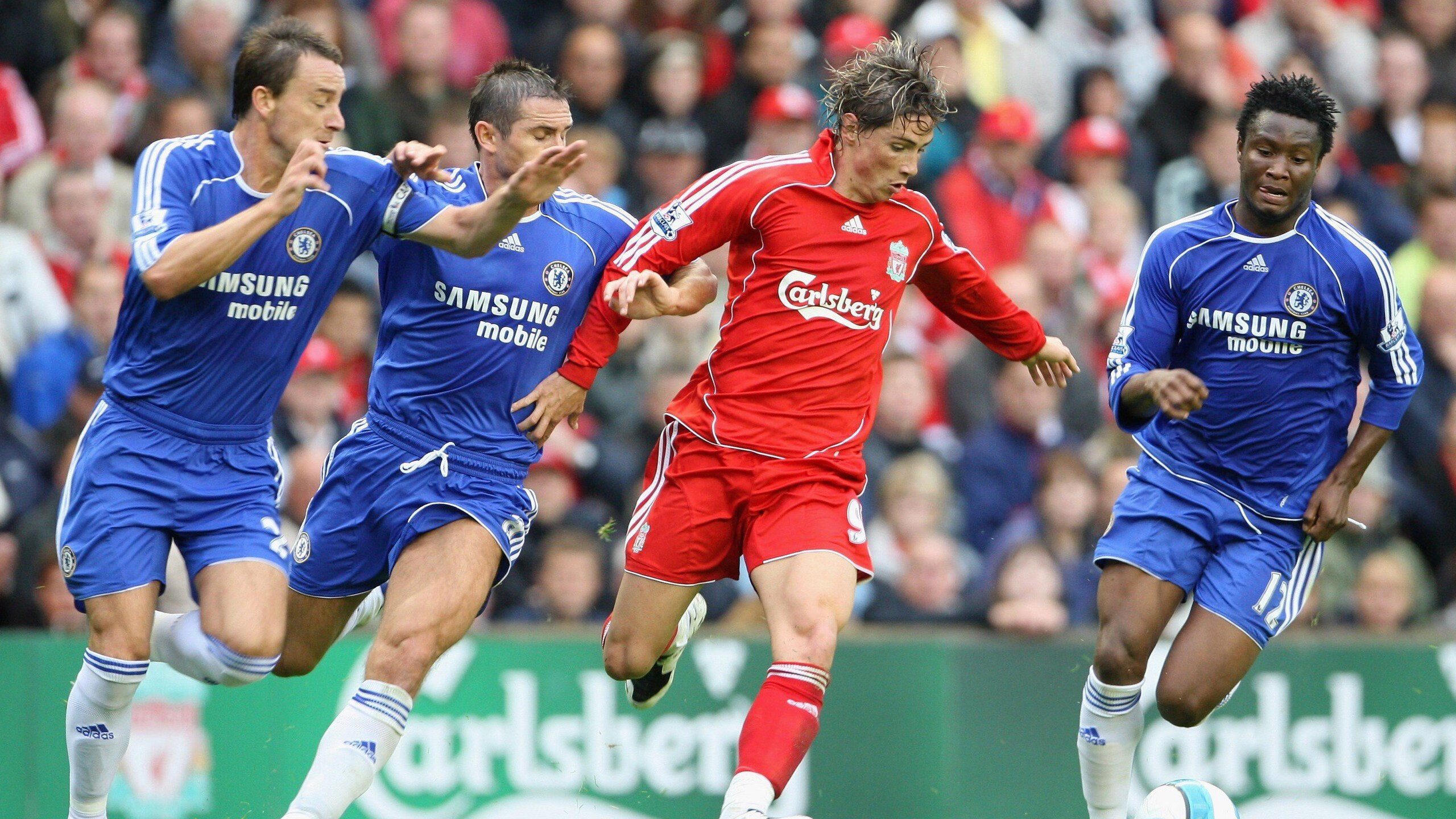 爱游戏大厅-未来足球场馆将实现全景监控，安全保障更进一步，足球场全景照片